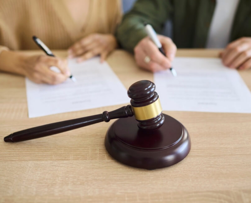 Can I Get Divorced in Kentucky If My Spouse Lives in Another State?